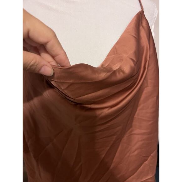 OLM Rust Orange Cowl Neck Cropped Satin Cami Tank Top Women X Large - Picture 2 of 7